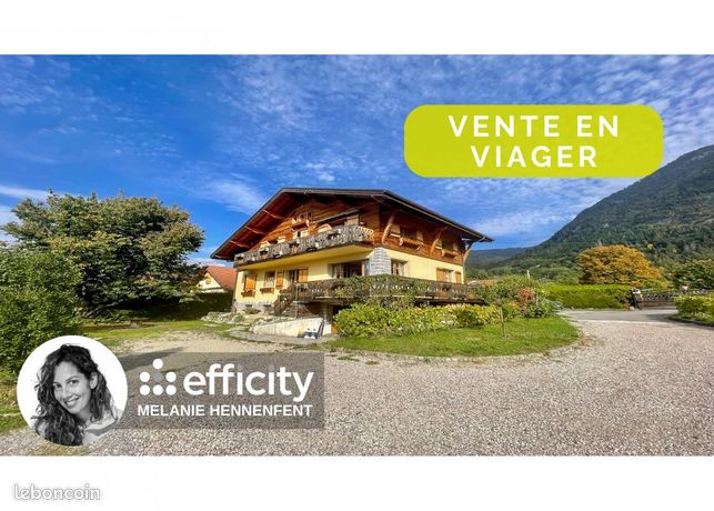 Maison 8 pièces 313 m²