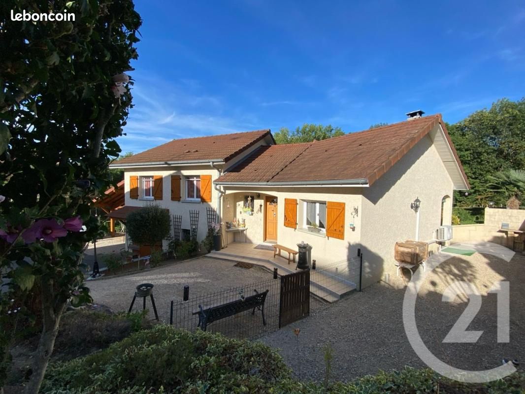 Maison 4 pièces 84 m² · à Les Abrets en Dauphiné · 84 m² · 299 000 €
