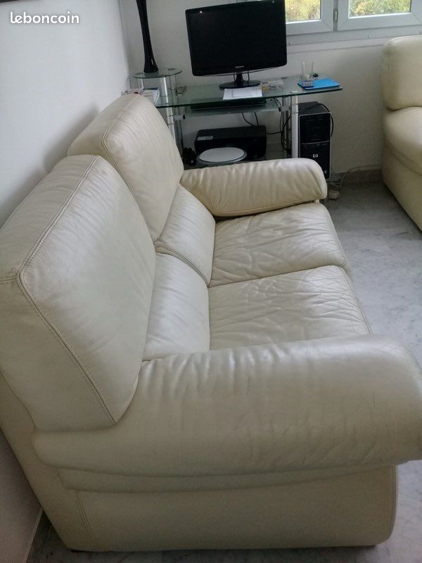 Vend deux salons en cuir vachette (image 2)