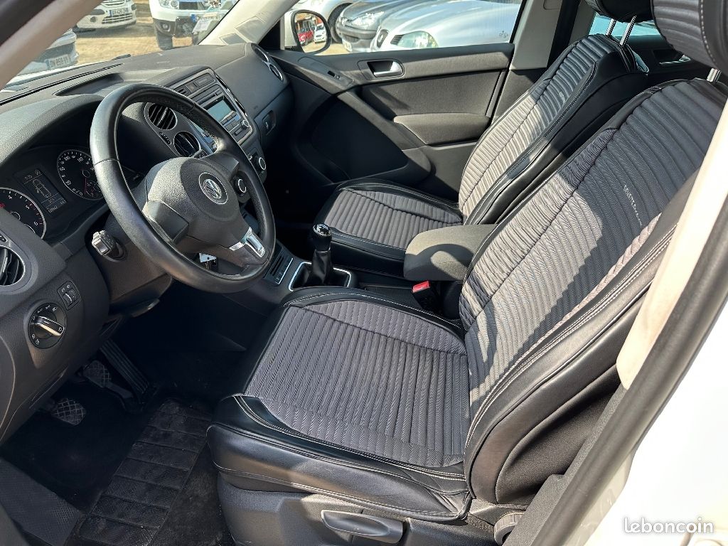 Volkswagen Tiguan 2l tdi 110 bluemotion 1er main (image 10)