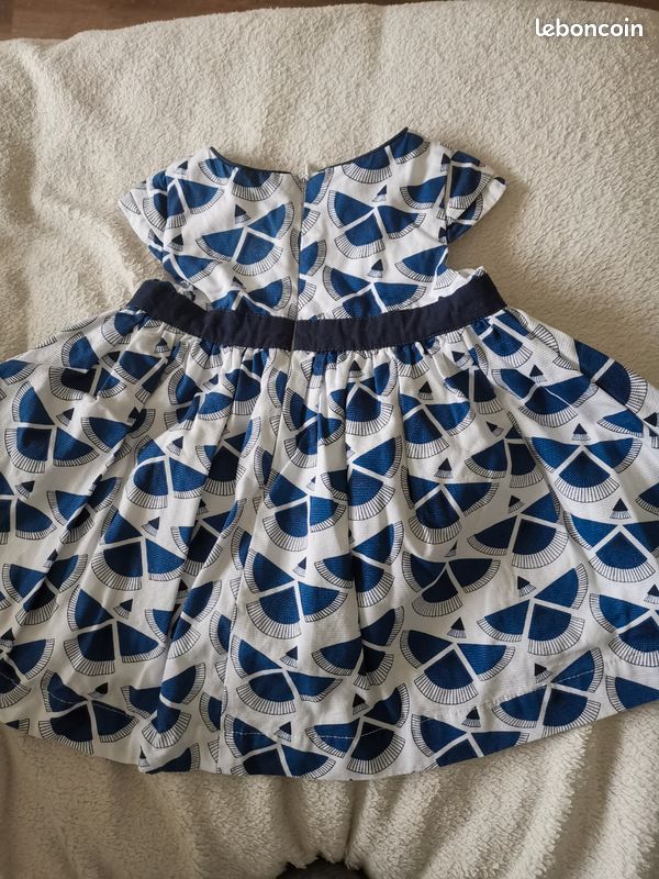 Robe (image 2)