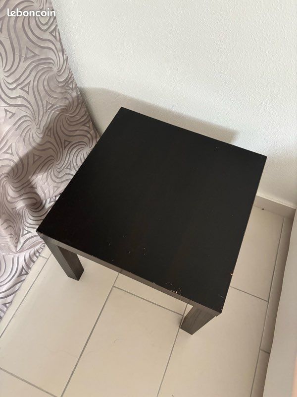 Table lack IKEA noir (image 3)