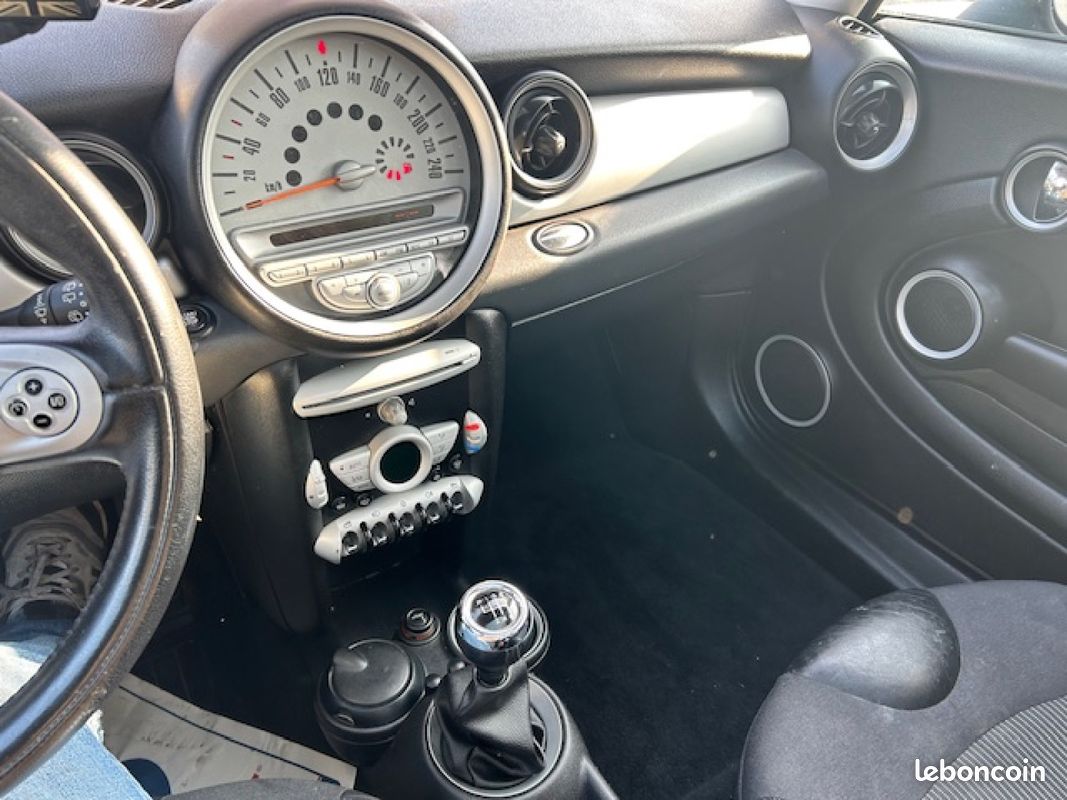 MINI HATCH R56 1.6 D - 110 Cooper/CREDIT POSSIBLE (image 10)