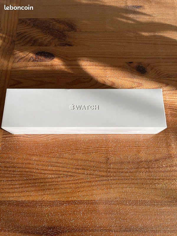 Apple watch (image 3)