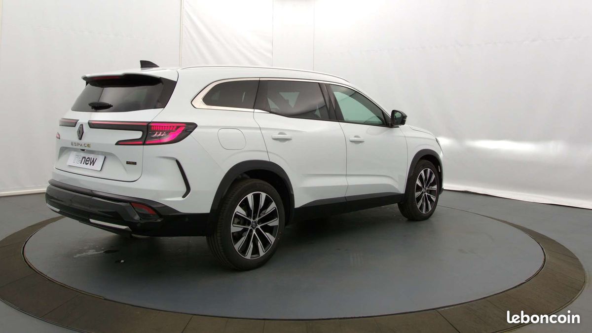 Renault espace e tech full hybrid 200 gsr2 techno (image 28)