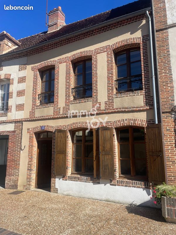 Maison 3 pièces 97 m² · à Longny les Villages · 97 m² · 100 000 €