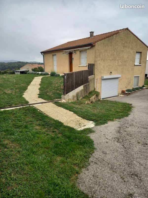 Maison 4 pièces 93 m² · à Préaux · 93 m² · 835 €/mois