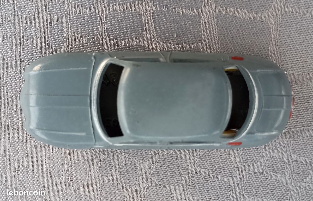 Verre de rétroviseur, rétroviseur extérieur FORD Fiesta au meilleur prix Verre de rétroviseur, rétroviseur extérieur FORD Fiesta au meilleur prix