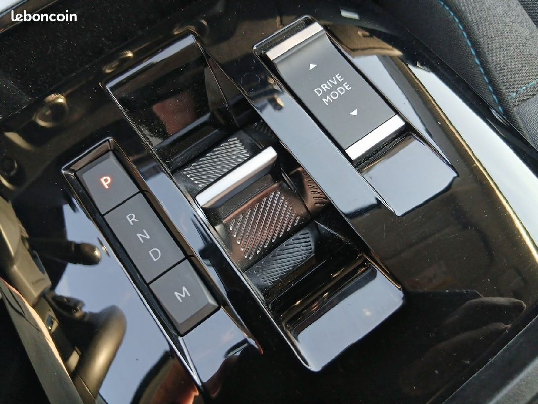 CITROEN C4 PureTech 130 S&S EAT8 Shine (image 12)