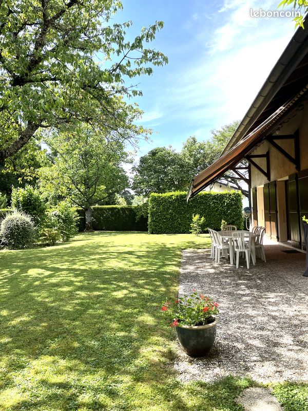 Maison 8 pièces 193 m² · à Viry · 193 m² · 780 000 €