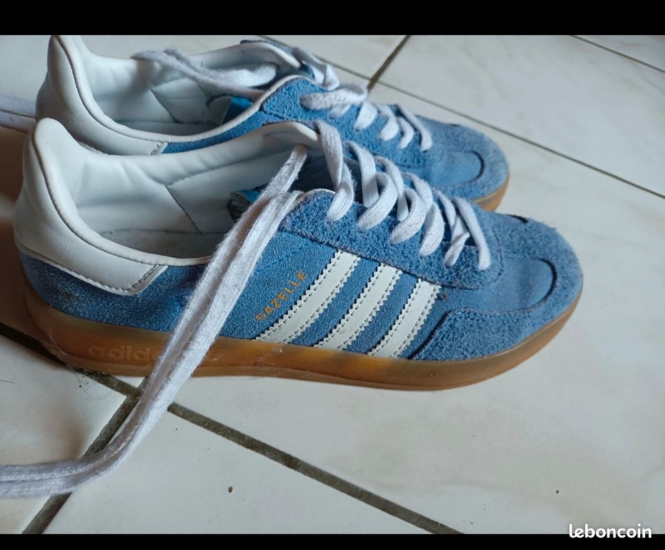 Adidas Gazelle bleu clair (image 1)