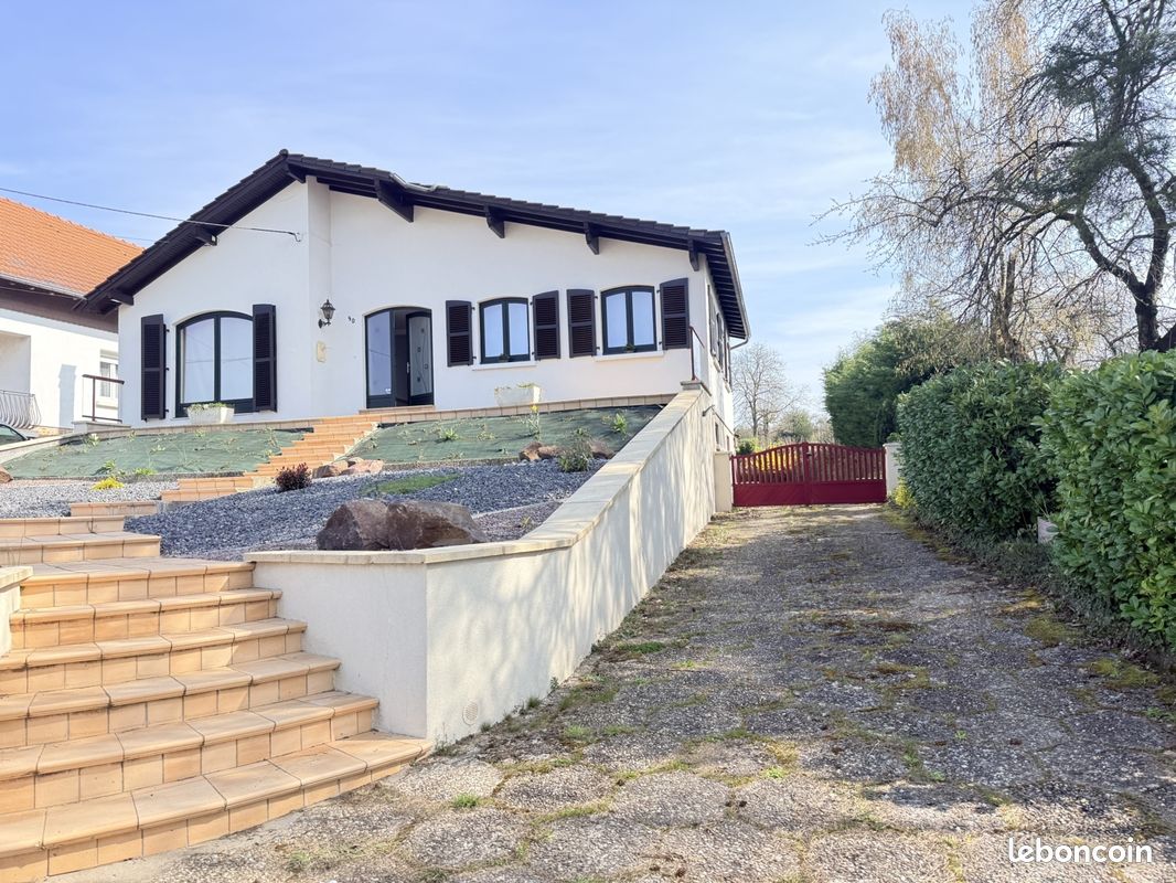 Maison 6 pièces 169 m² · à Tenteling · 169 m² · 297 000 €
