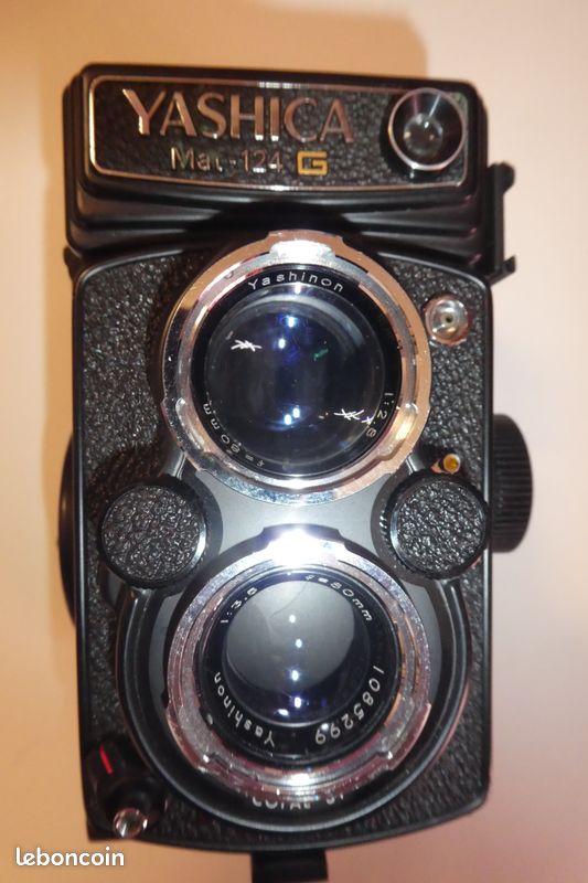 Appareil photo YASHIKA Mat124G (image 2)