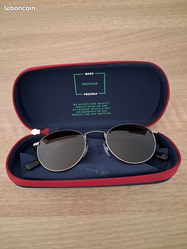 Lunettes de soleil Tommy Hilfiger (image 1)