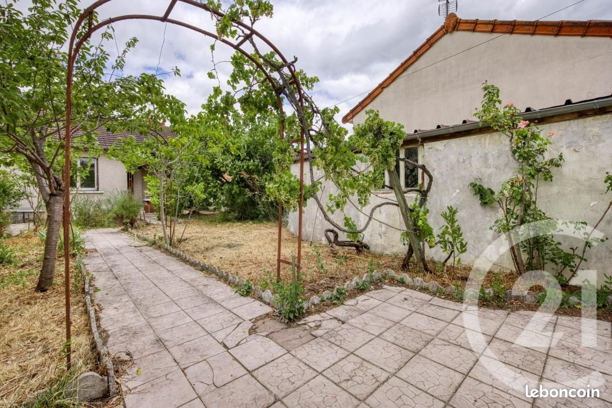 Maison 3 pièces 71 m² · à Vigneux-sur-Seine · 71 m² · 242 500 €