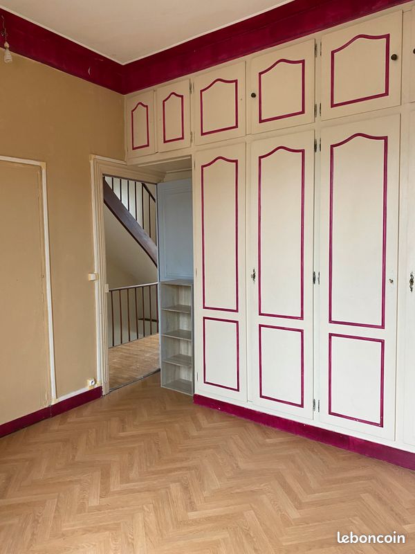 Maison 6 pièces 150 m² · à Parthenay · 150 m² · 820 €/mois