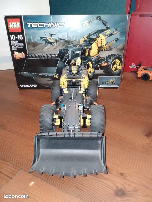 Lego technic Volvo Concept Wheel Loader ZEUX 42081 (image 4)