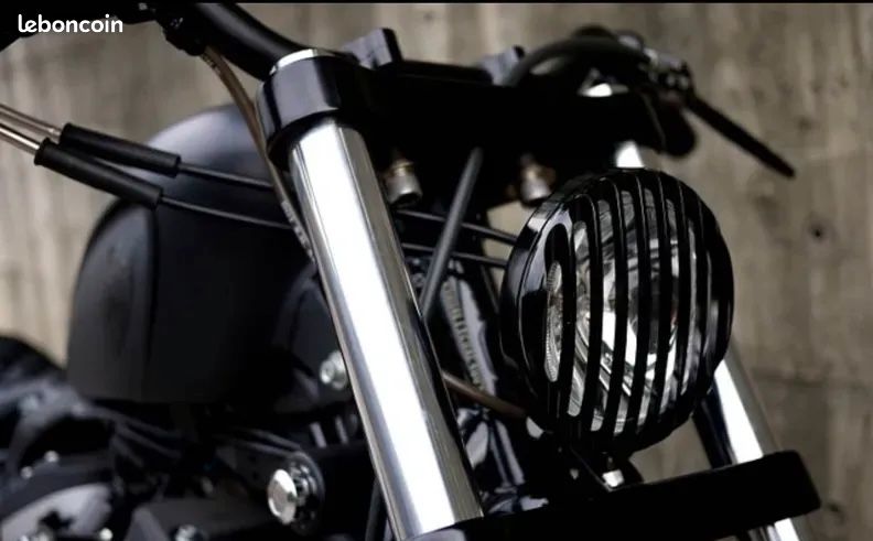 Grille de phare pour HARLEY DAVIDSON NEUVE (image 2)