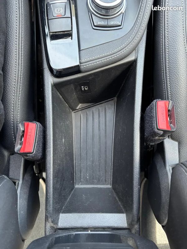 BMW X1 xLine / 2.0 150 Boîte auto - CarPlay - Sièges elec chauffants - Full Led - Caméra (image 27)
