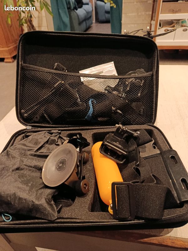 Go pro avec accessoires (image 2)