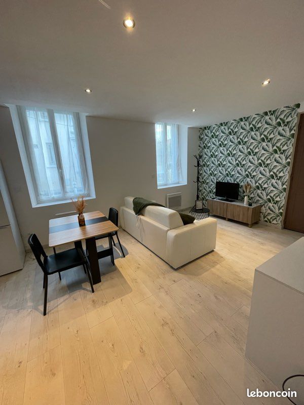 Appartement 2 pièces 40 m² · à Roanne · 40 m² · 470 €/mois
