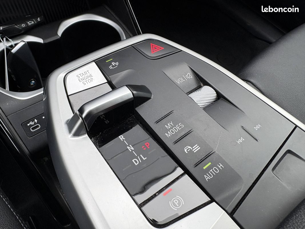 BMW X1 sDrive 18i 136ch DKG7 xLine (image 19)