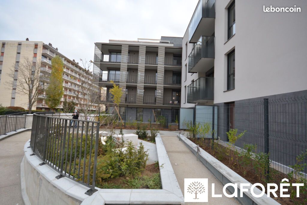 Appartement a louer rueil-malmaison - 3 pièce(s) - 65 m2 - Surfyn