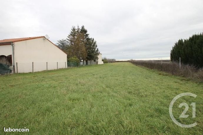 Terrain 1 926 m² Le Mayet D Ecole