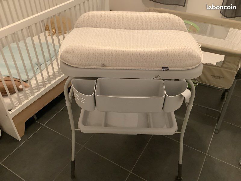 Table à langer et baignoire 2 en 1 Chicco (image 2)