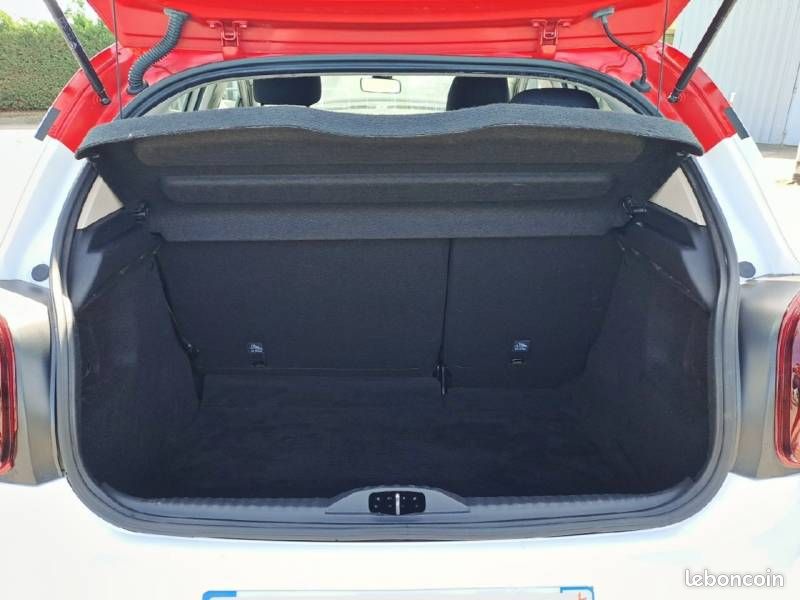 Citroën C3 PureTech 82 S&S BVM5 Graphic (image 6)