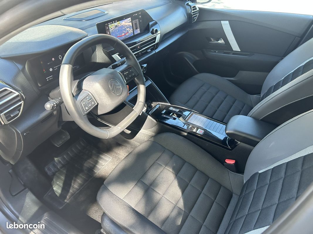 Citroën C4 Berline Max 130 CV EAT8 S&S Boîte auto {24.000 KM - CAMERA - CARPLAY} (image 13)