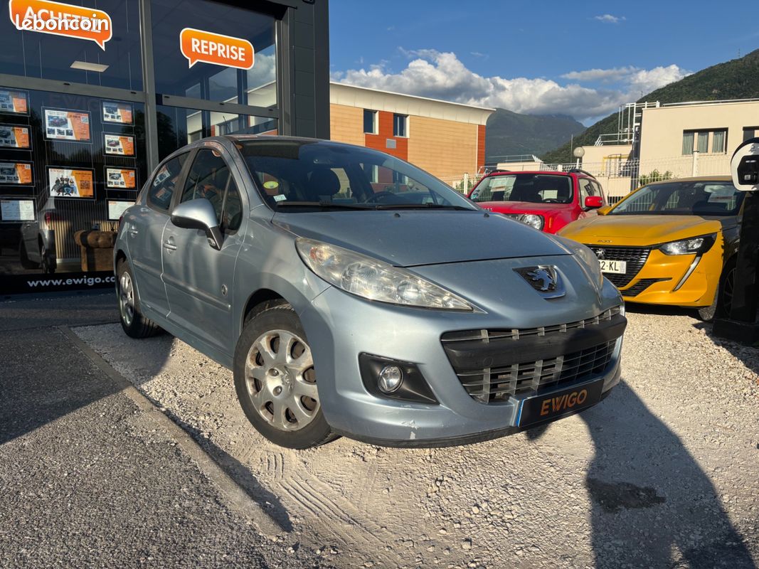 Peugeot 207 1.6 hdi 92ch urban move - distribution faite (image 28)
