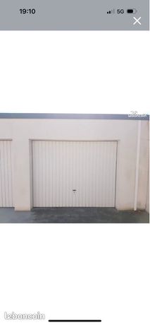 Garage dans résidence 16m2