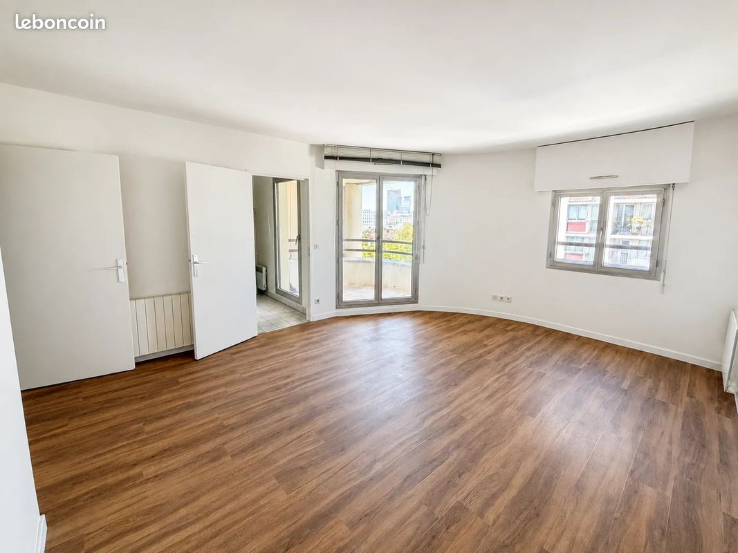 Appartement 3 pièces 71 m² · à Paris · 71 m² · 2 700 €/mois