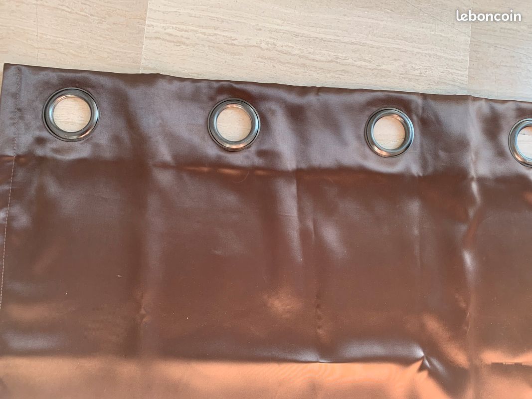 Rideau occultant satin marron (image 2)