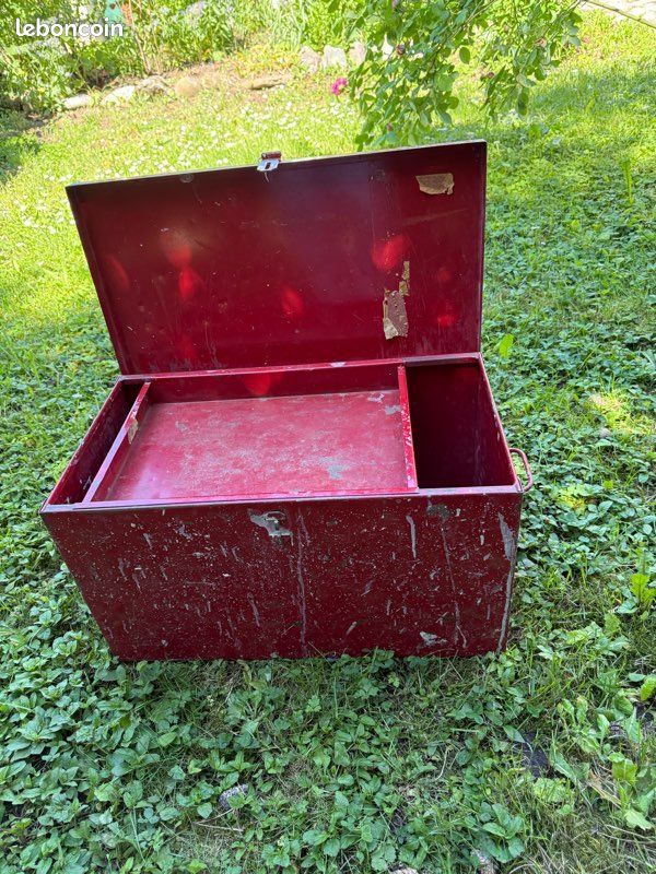 Caisse à outils en métal (image 2)