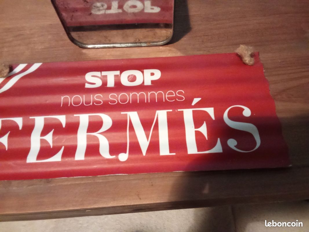 Pancarte nous sommes fermes (image 2)