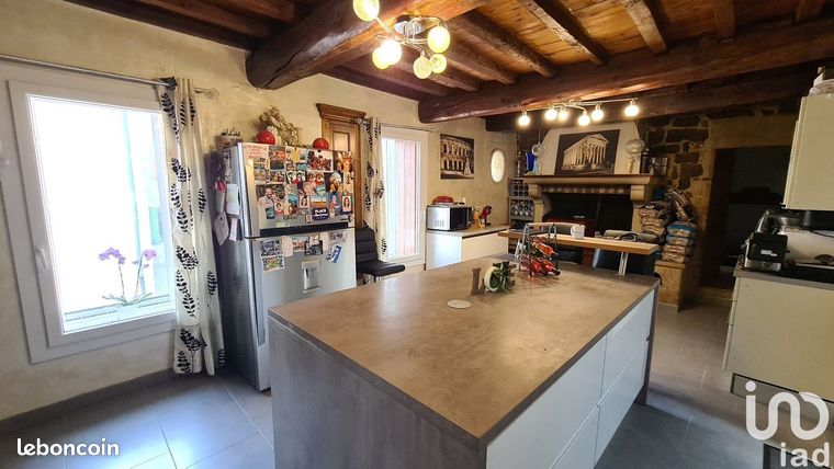 Maison de village 8 pièces 225 m²