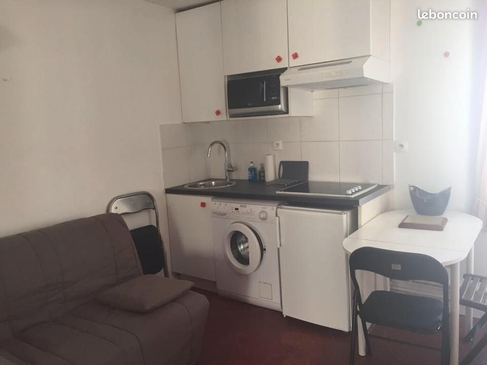 Appartement 1 pièce 13 m² · à Paris · 13 m² · 920 €/mois