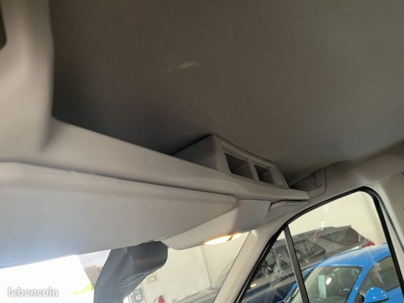 Ford Transit 2T Fg T350 L3H2 2.0 EcoBlue 130ch Trend (image 16)