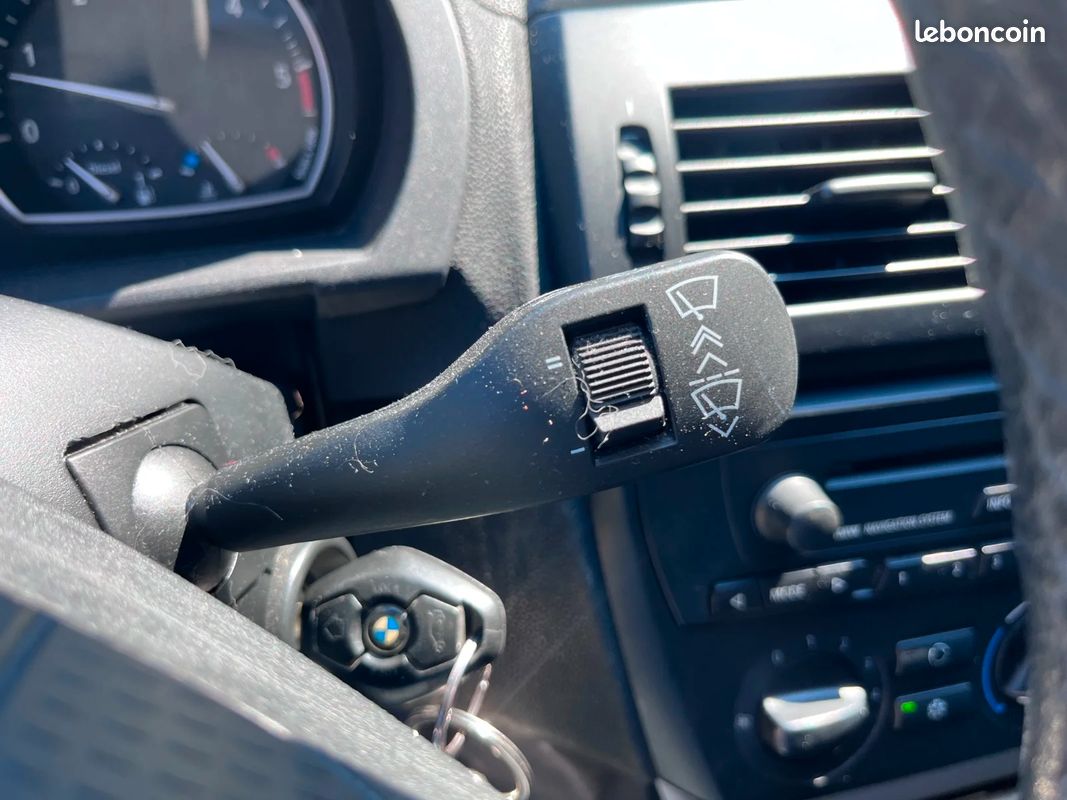 BMW X3 X3 3.0d 204 ch Confort / Moteur M57 / Attelage / CarPlay / Barre de toit / (image 22)