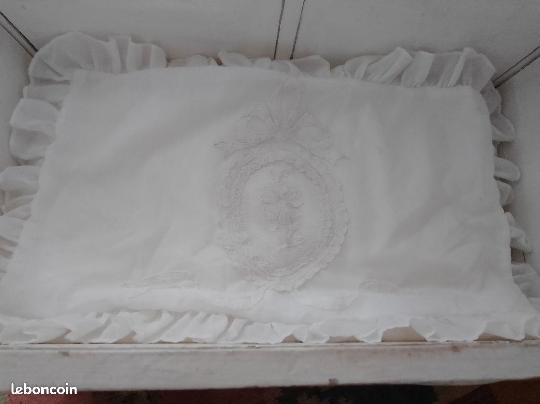 Berceau de poupée ancien (image 8)