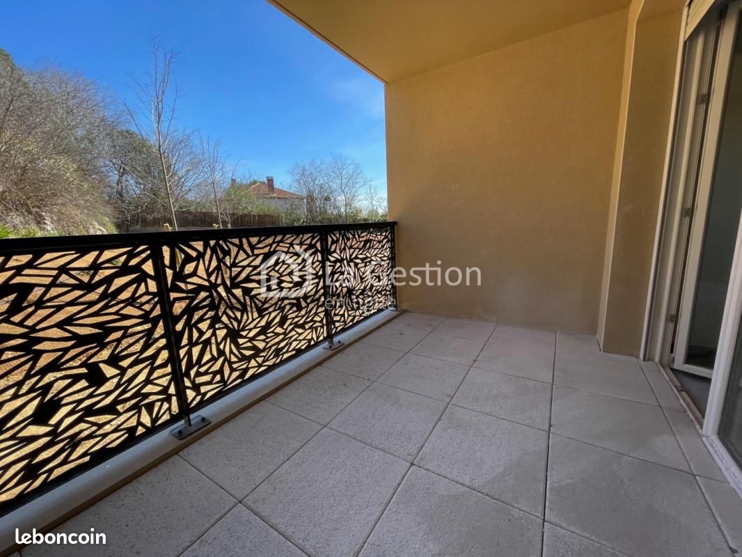 Appartement 2 pièces 38 m² · à Nîmes · 38 m² · 605 €/mois
