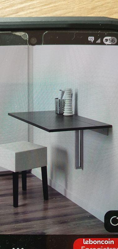 Table murale rabatable (image 1)