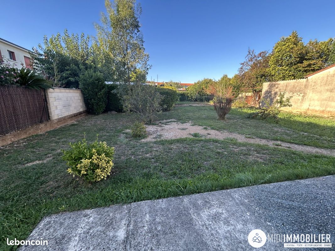 Terrain 370 m² · à Albi · 370 m² · 54 000 €