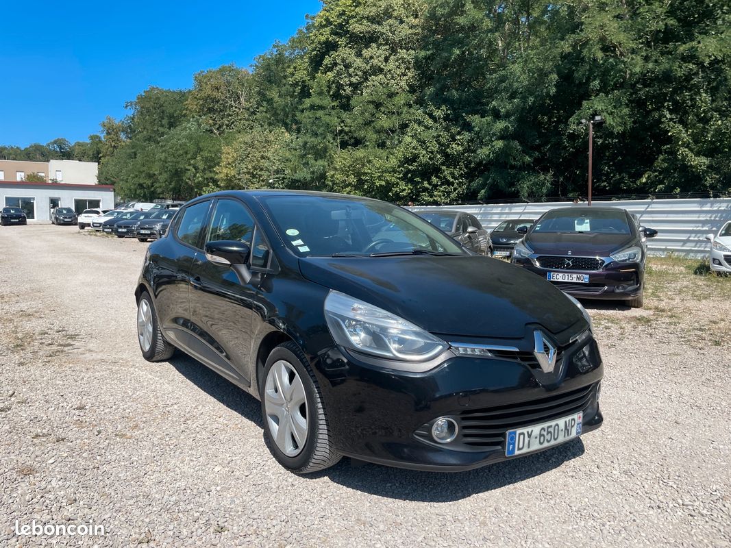 Renault clio iv 1.5 dci 90 zen eco2 (image 2)