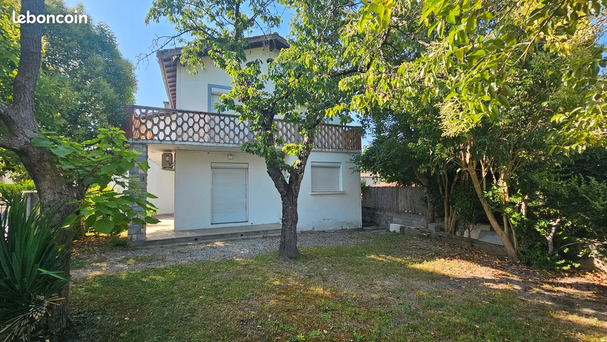 Maison 5 pièces 105 m² · à Montaigut-sur-Save · 105 m² · 260 000 €