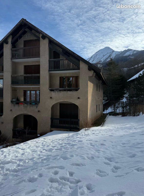 Appartement 1 pièce 18 m² · à Ancelle · 18 m² · 80 000 €