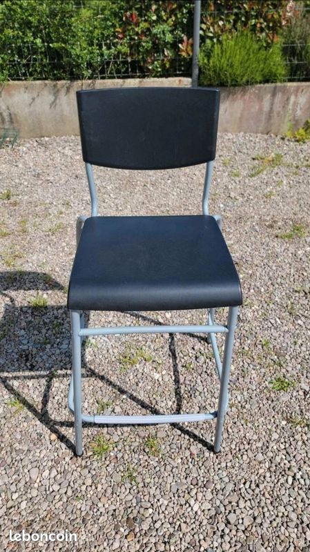 Chaise (image 1)
