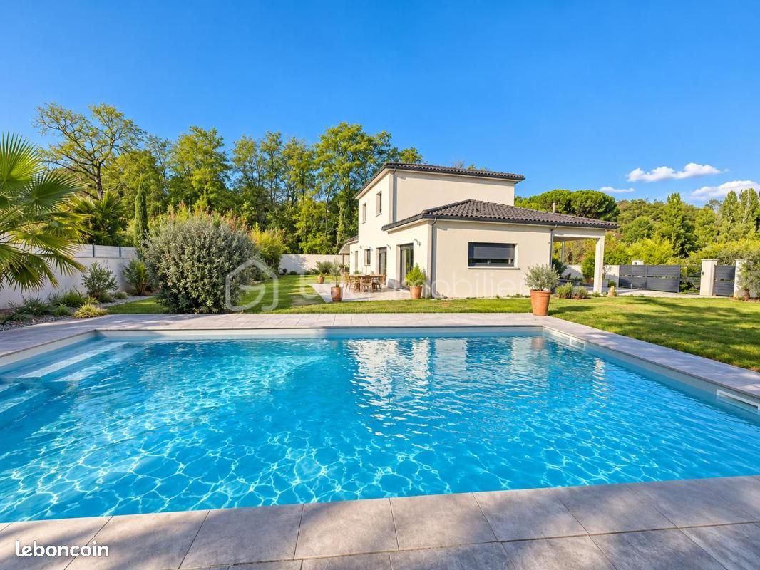 Maison 5 pièces 145 m² · à Bergerac · 145 m² · 429 000 €